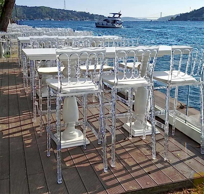 Beyaz Lake Kokteyl Masası Kiralama Hizmeti